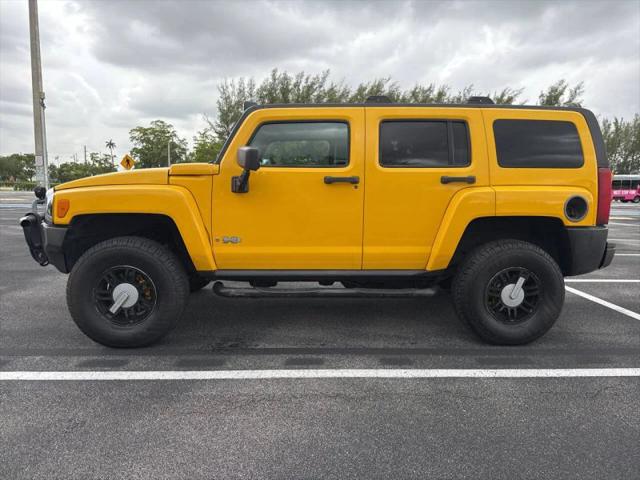 2006 HUMMER H3 Base