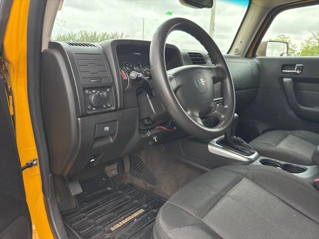 2006 HUMMER H3 Base