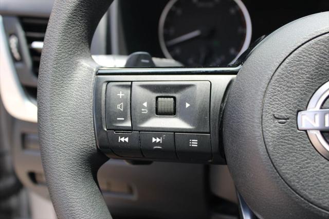 2023 Nissan Rogue SV FWD