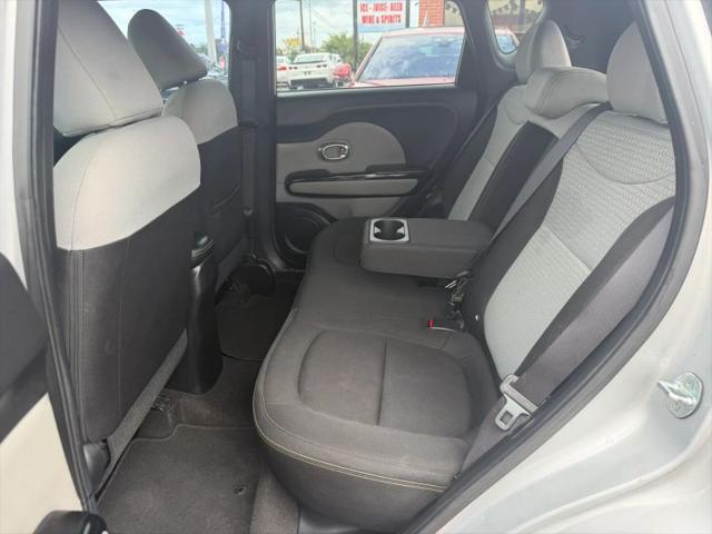 2015 Kia Soul +