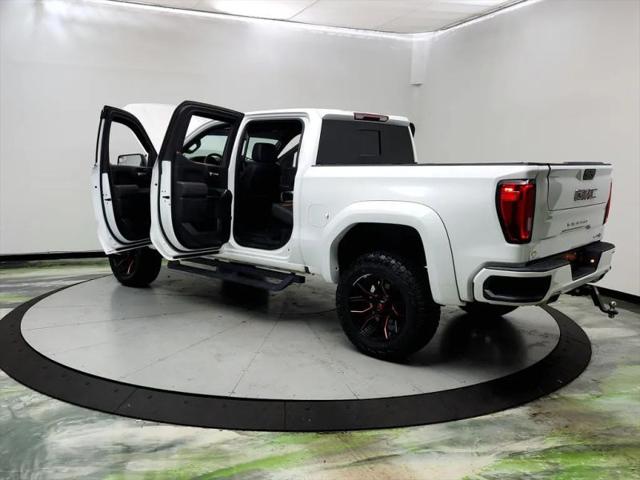 2022 GMC Sierra 1500 Limited 4WD Crew Cab Short Box AT4