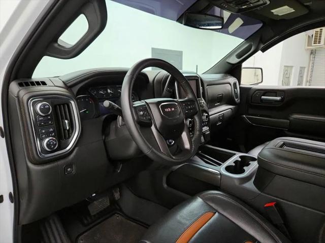 2022 GMC Sierra 1500 Limited 4WD Crew Cab Short Box AT4