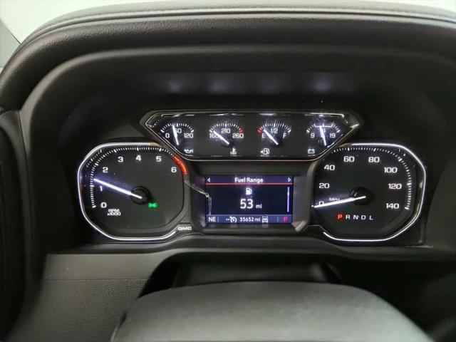2022 GMC Sierra 1500 Limited 4WD Crew Cab Short Box AT4