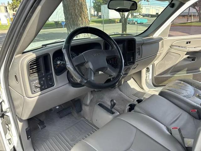 2005 GMC Sierra 2500HD SLE