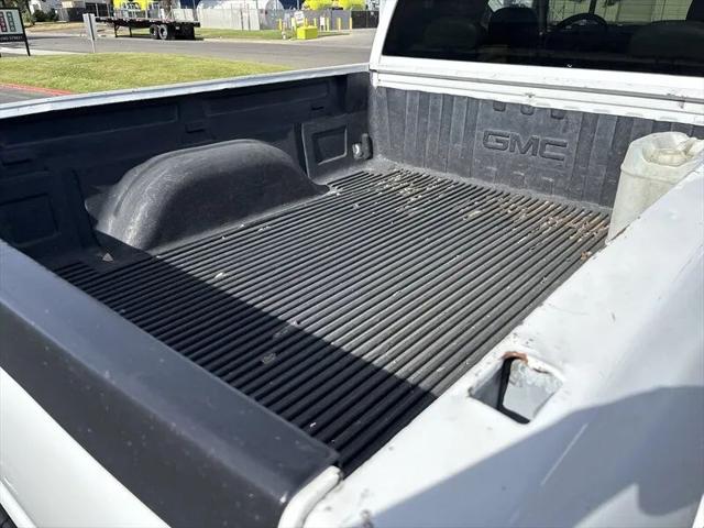 2005 GMC Sierra 2500HD SLE