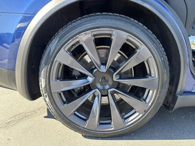 2022 Tesla Model X Plaid Tri Motor All-Wheel Drive