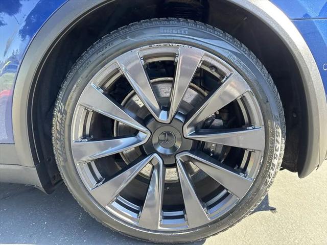 2022 Tesla Model X Plaid Tri Motor All-Wheel Drive