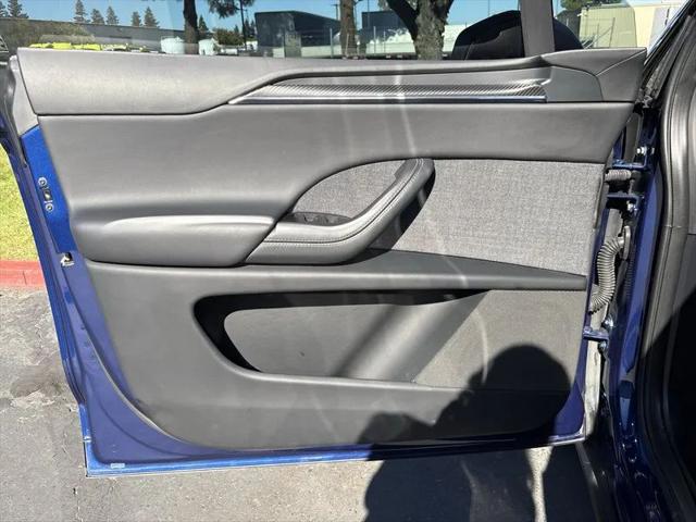 2022 Tesla Model X Plaid Tri Motor All-Wheel Drive