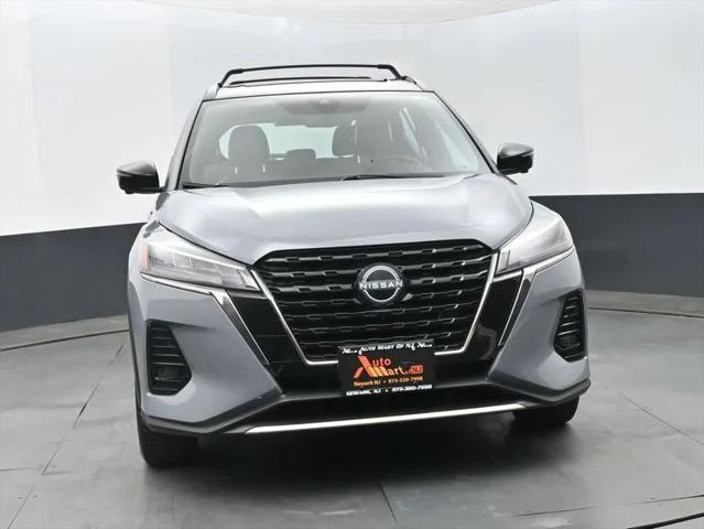2023 Nissan Kicks SR Xtronic CVT