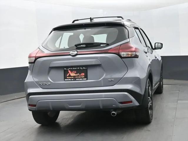 2023 Nissan Kicks SR Xtronic CVT