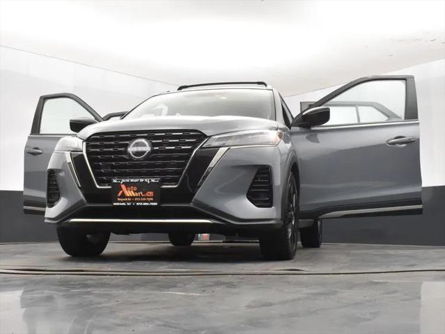 2023 Nissan Kicks SR Xtronic CVT