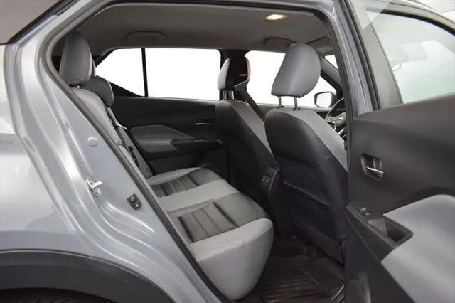 2023 Nissan Kicks SR Xtronic CVT