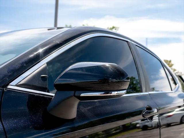 2020 Toyota Camry SE AWD