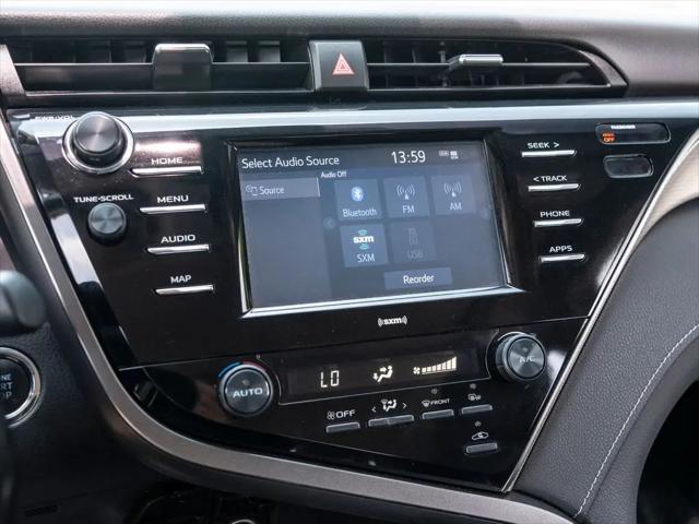 2020 Toyota Camry SE AWD