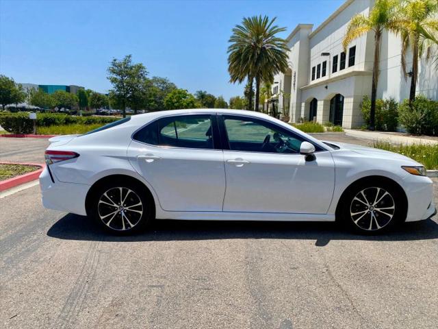 2018 Toyota Camry SE