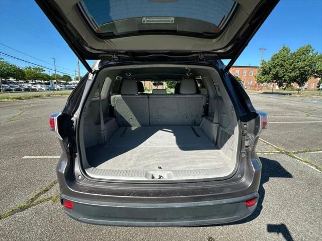 2015 Toyota Highlander LE Plus V6
