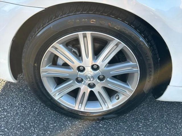 2008 Toyota Avalon XL