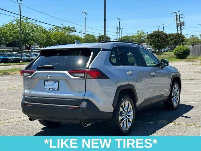 2020 Toyota RAV4 XLE Premium