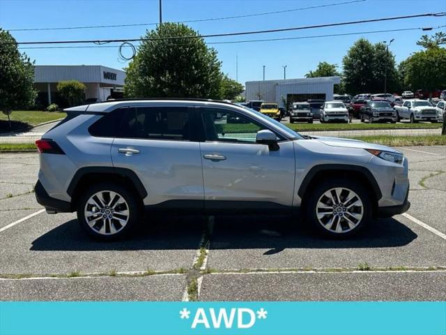 2020 Toyota RAV4 XLE Premium