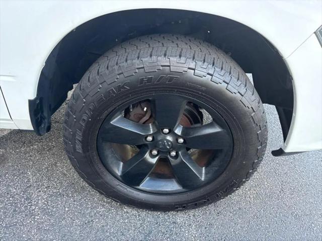 2019 Ram 1500 Classic Express Quad Cab 4x4 6'4" Box