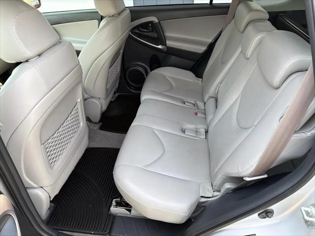 2008 Toyota RAV4 Limited V6