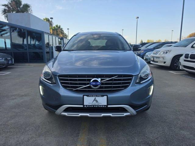2017 Volvo XC60 T6 Dynamic