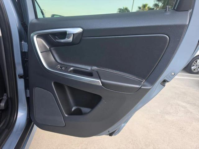 2017 Volvo XC60 T6 Dynamic