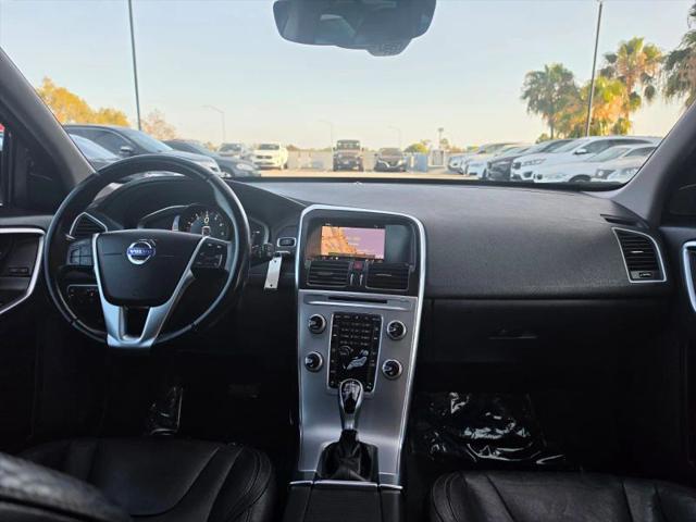 2017 Volvo XC60 T6 Dynamic