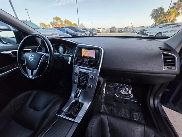 2017 Volvo XC60 T6 Dynamic