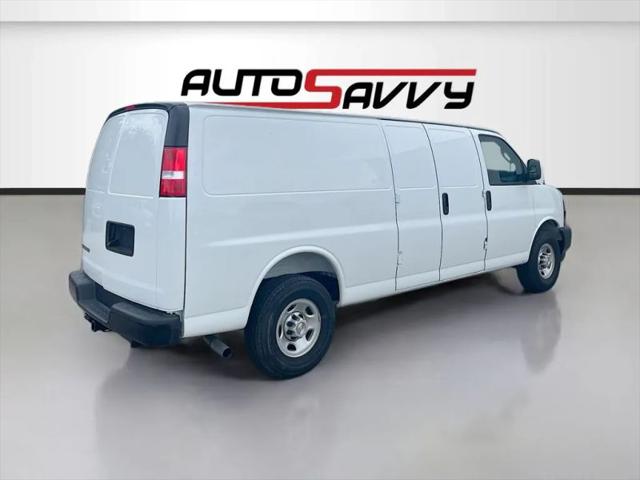 2025 Chevrolet Express Cargo Van RWD 2500 Extended Wheelbase WT