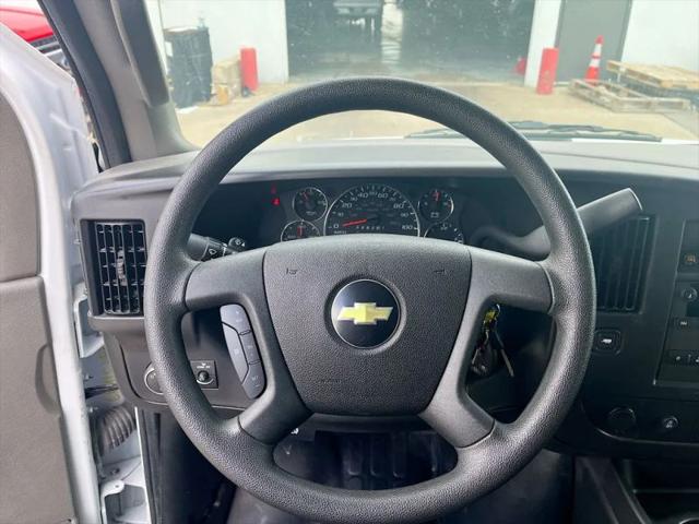 2025 Chevrolet Express Cargo Van RWD 2500 Extended Wheelbase WT
