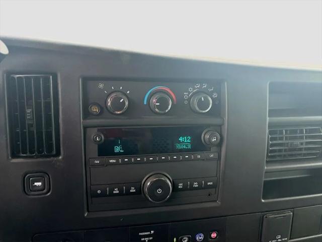 2025 Chevrolet Express Cargo Van RWD 2500 Extended Wheelbase WT