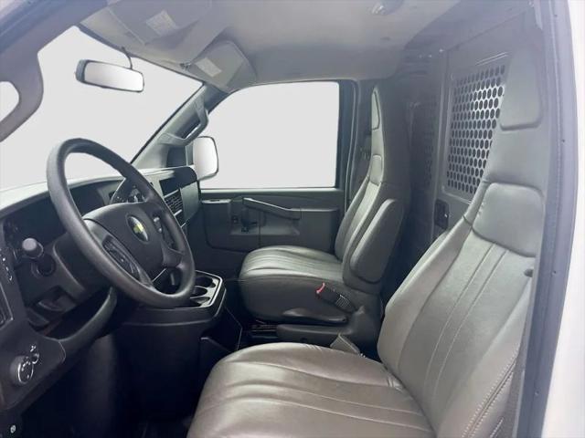2025 Chevrolet Express Cargo Van RWD 2500 Extended Wheelbase WT