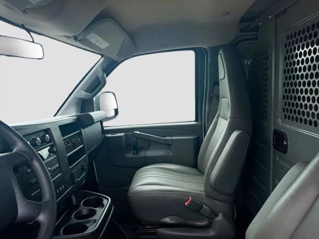 2025 Chevrolet Express Cargo Van RWD 2500 Extended Wheelbase WT