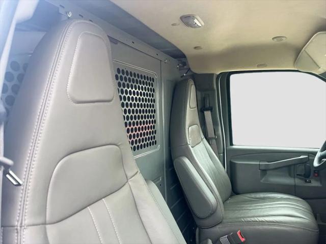 2025 Chevrolet Express Cargo Van RWD 2500 Extended Wheelbase WT