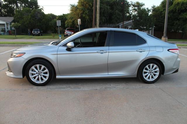 2019 Toyota Camry LE
