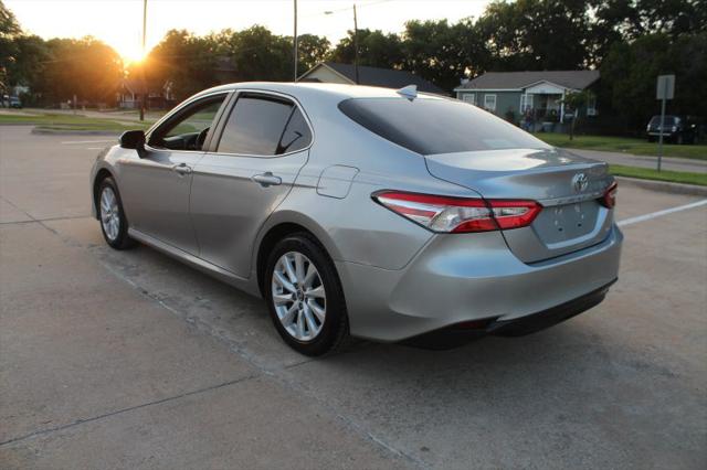 2019 Toyota Camry LE