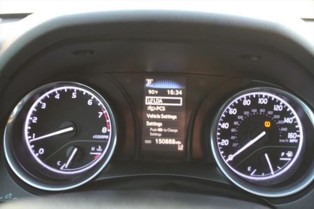 2019 Toyota Camry LE
