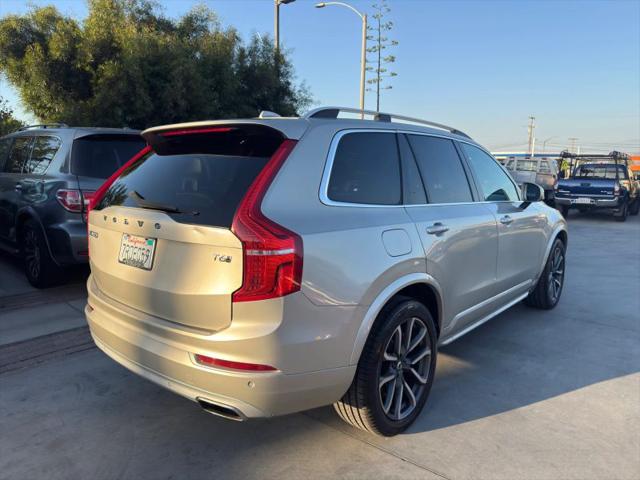 2016 Volvo XC90 T6 Momentum