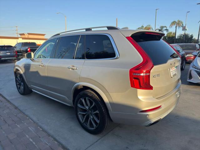 2016 Volvo XC90 T6 Momentum