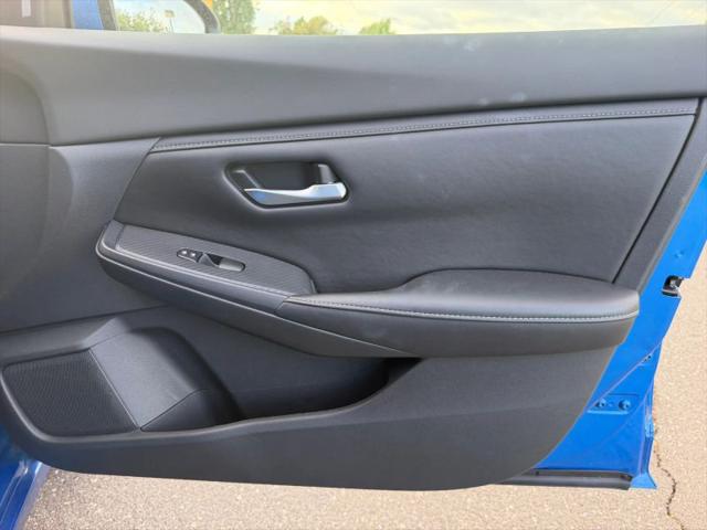 2022 Nissan Sentra SV Xtronic CVT