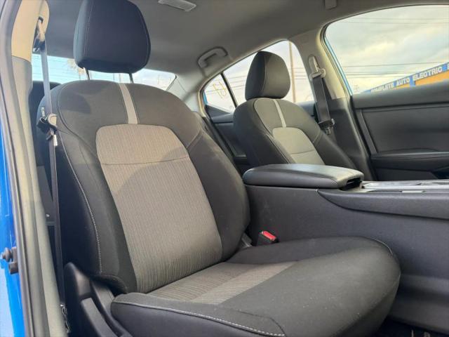 2022 Nissan Sentra SV Xtronic CVT