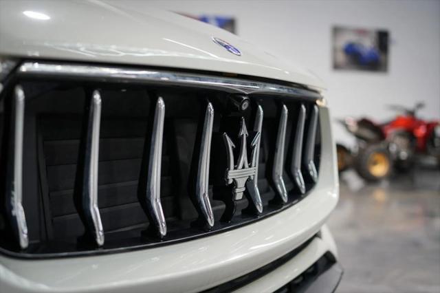 2017 Maserati Levante Base