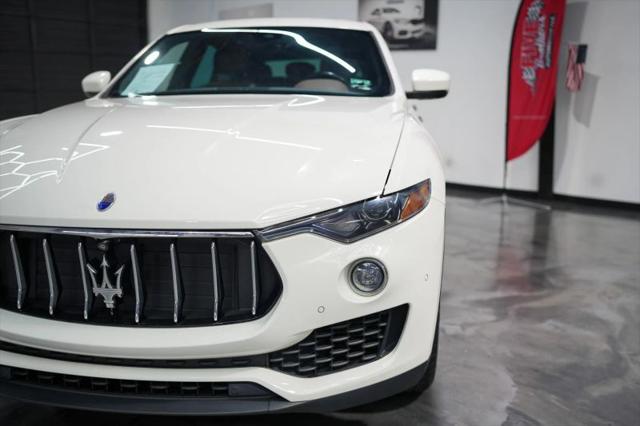 2017 Maserati Levante Base