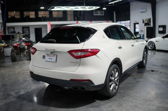 2017 Maserati Levante Base