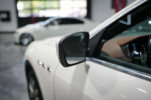 2017 Maserati Levante Base