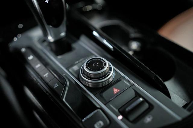 2017 Maserati Levante Base