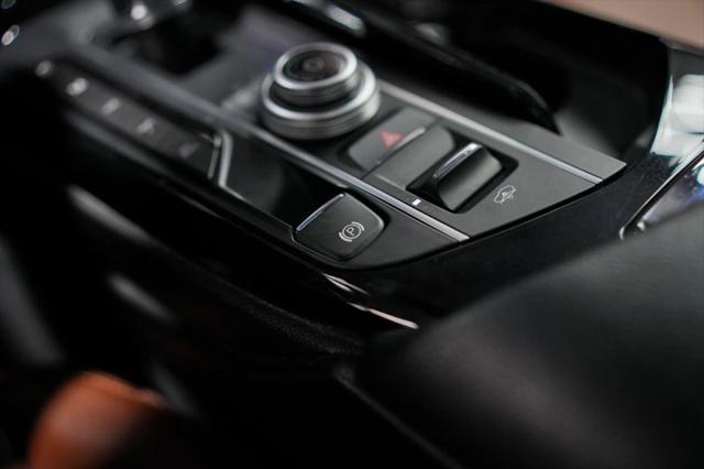 2017 Maserati Levante Base