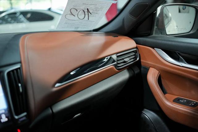 2017 Maserati Levante Base