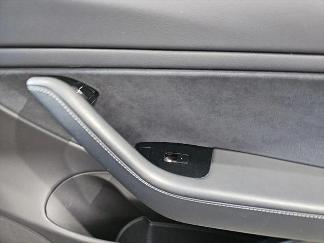 2019 Tesla Model 3 Mid Range